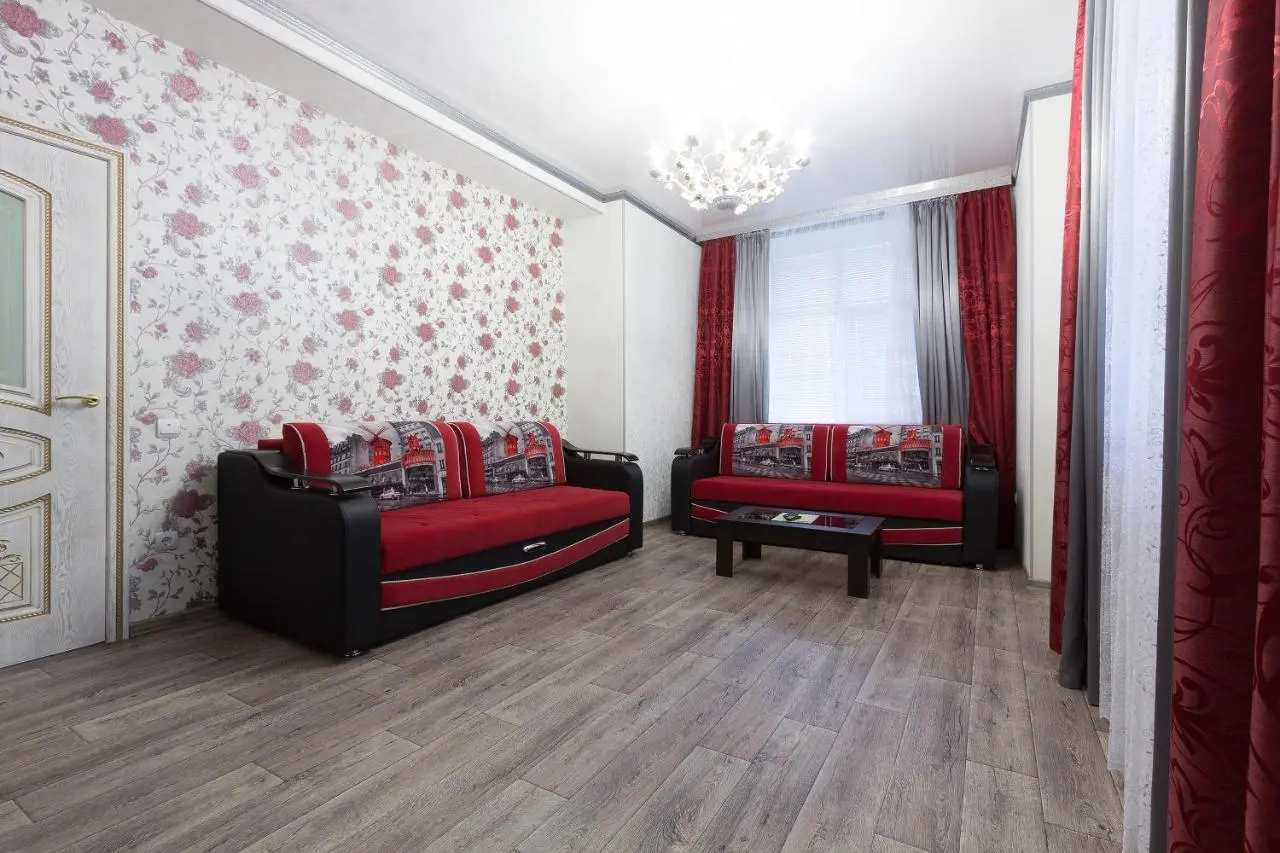 Астрахань: Apartments Lux pl.Lenina 8