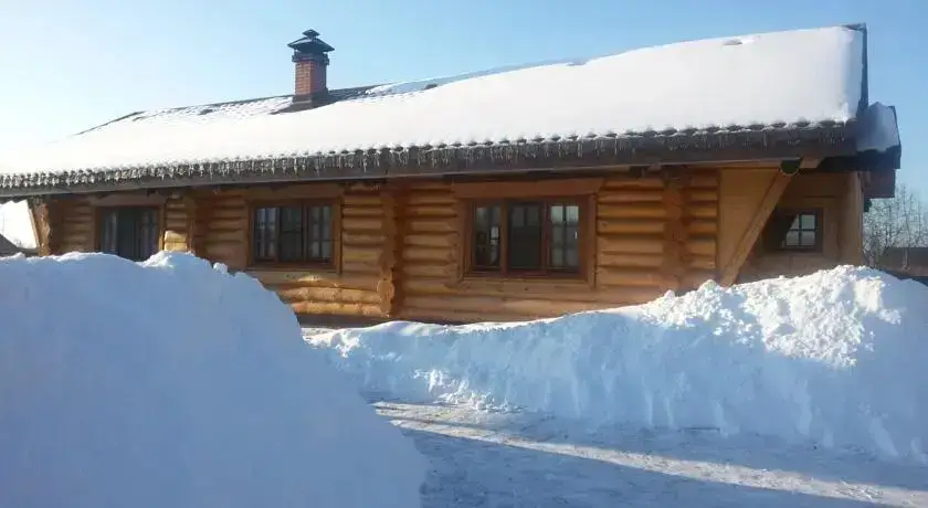 На Озере С Конюшней — фото 1