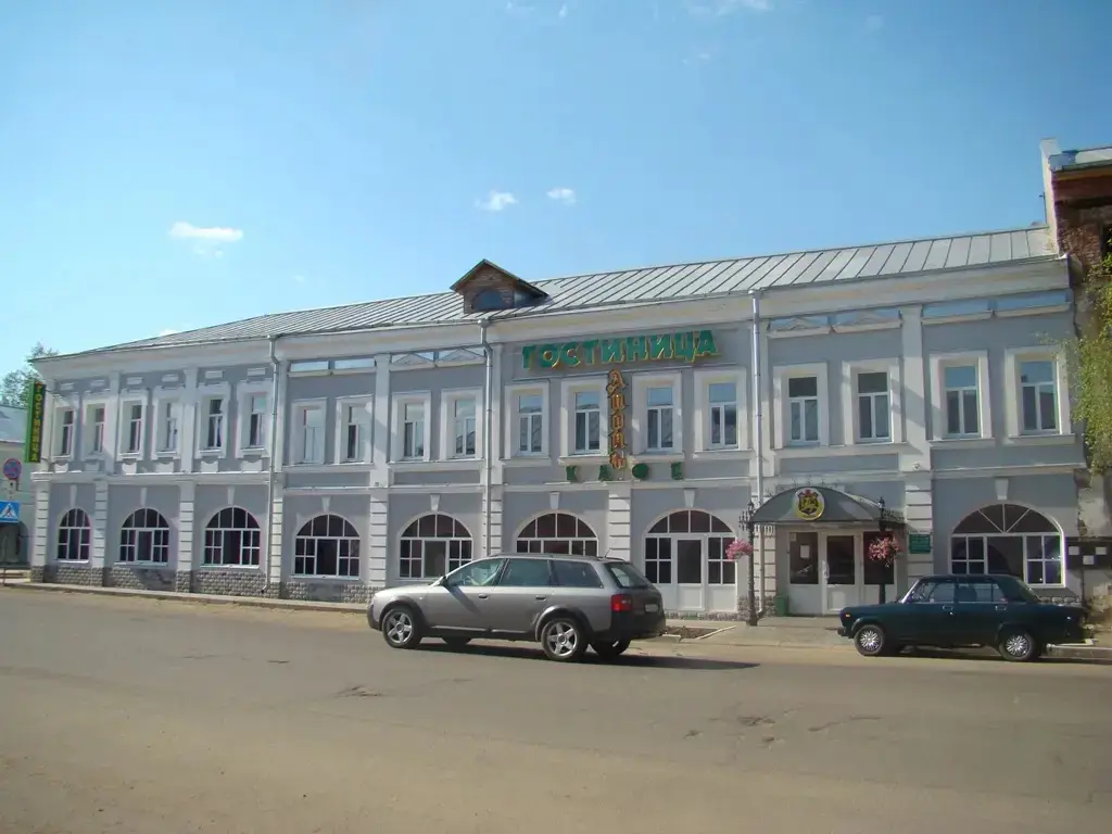 Ростов Великий: Отель Лионъ