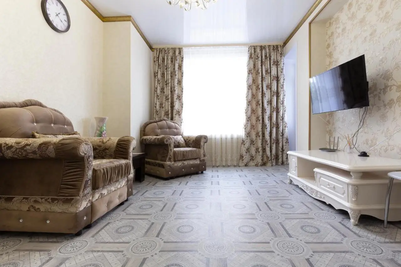 Астрахань: Apartments Lux pl.Lenina 10/3