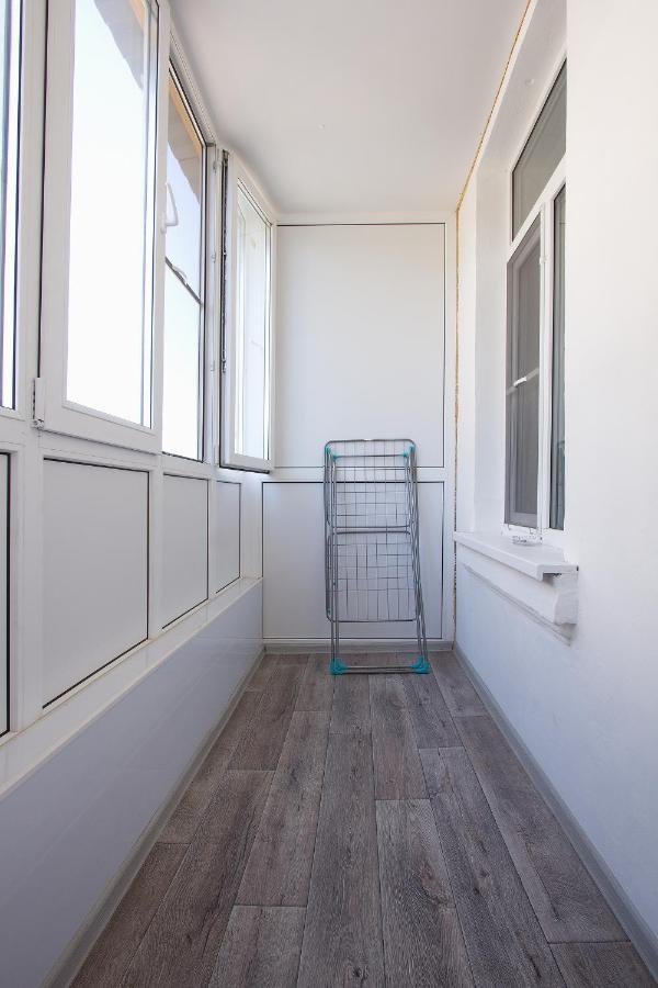 Астрахань: Apartments Lux pl.Lenina 10/3