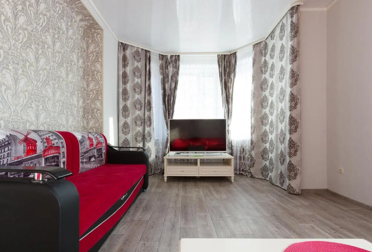 Астрахань: Apartaments VIP-LUX pl.Lenina 10/4