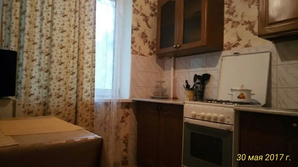 Уфа: Апартаменты на улице Братьев Кадомцевых 6