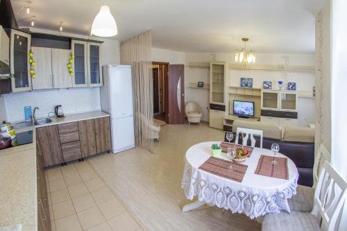 Уфа: Меблированные комнаты Home na Amantaya