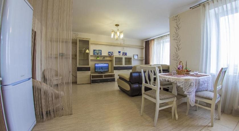 Уфа: Меблированные комнаты Home na Amantaya
