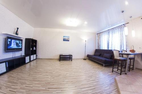 Уфа: Home Hotel On Lenina 162
