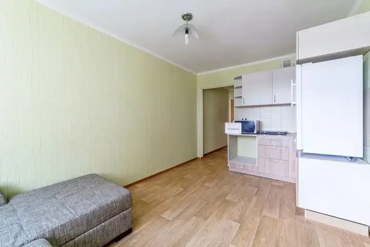 Уфа: ул. Комсомольская, 15-46