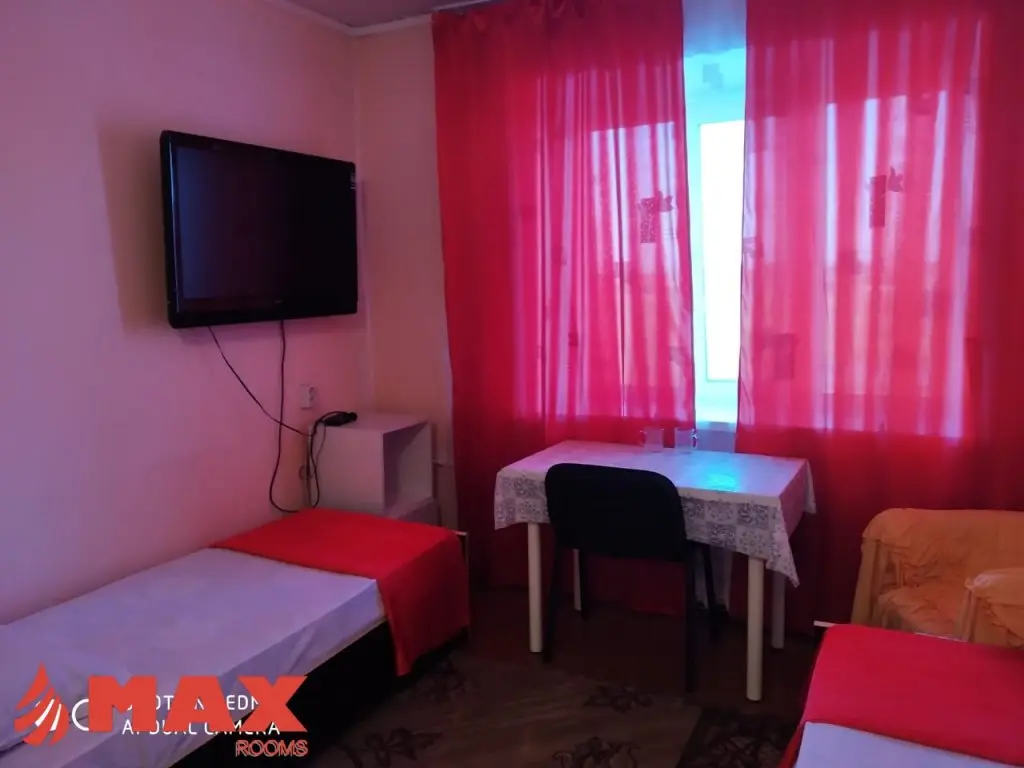 Купино: Отель MAXROOMS Купино Сибирия