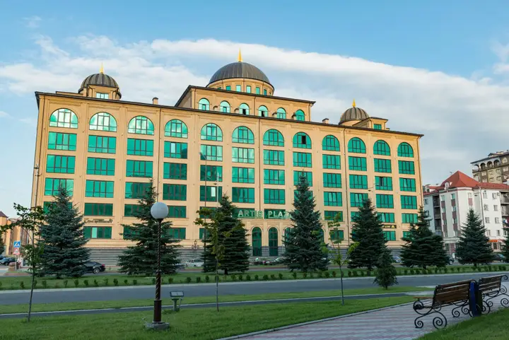 Магас: Артис Плаза
