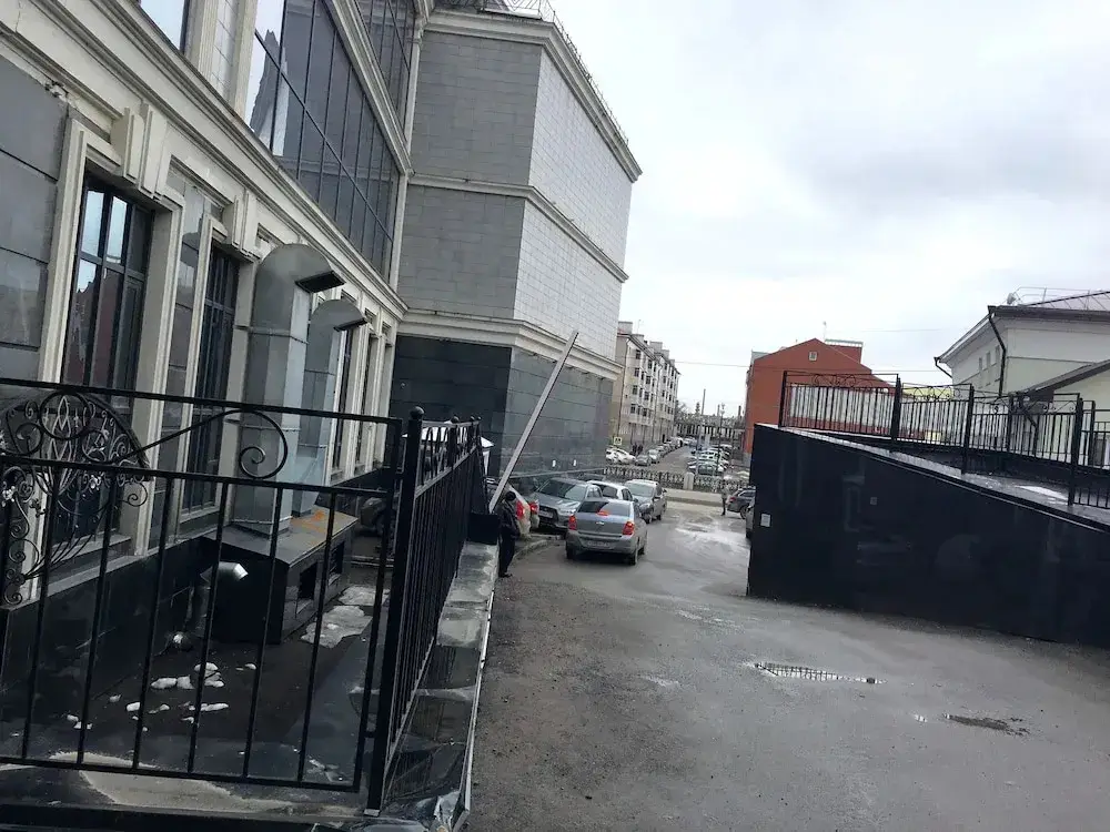 Номера на Бауманской улице — фото 1