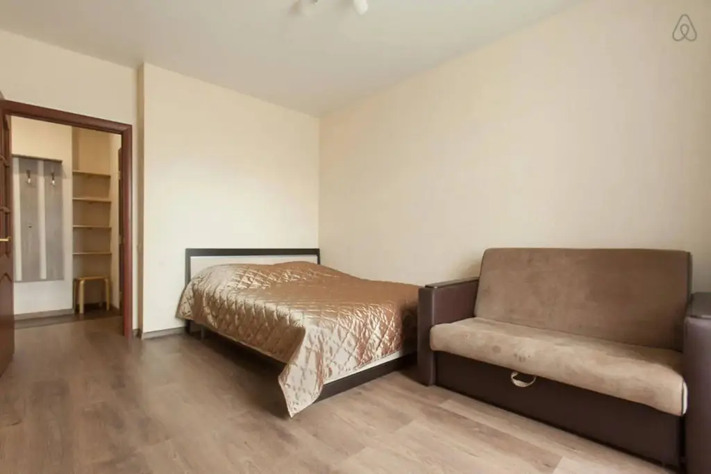 Казань: Comfortable modern apartment at Kremlin