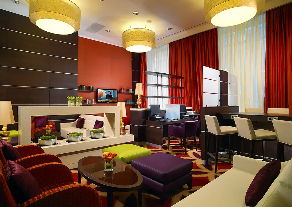 Казань: Отель Cort Inn Казань Кремль (ex Courtyard by Marriott)