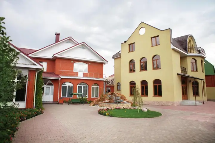Уфа: Корона
