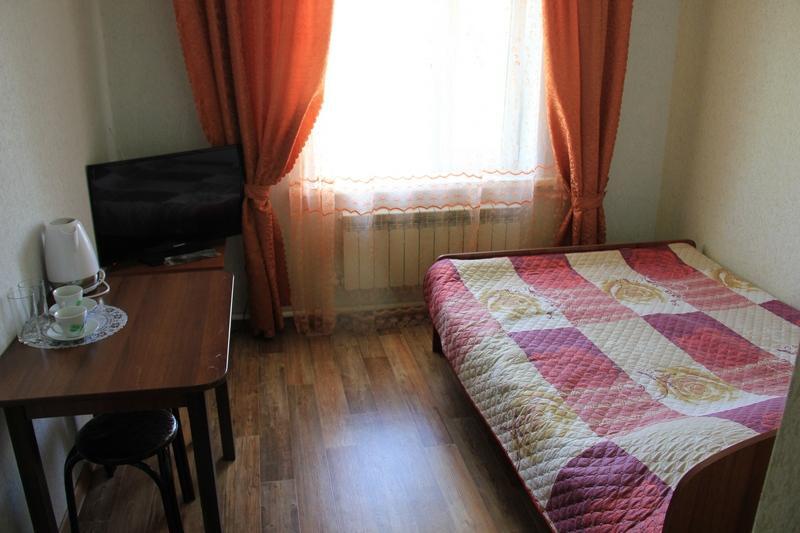 Змеиногорск: Hotel Na L'va Tolstogo