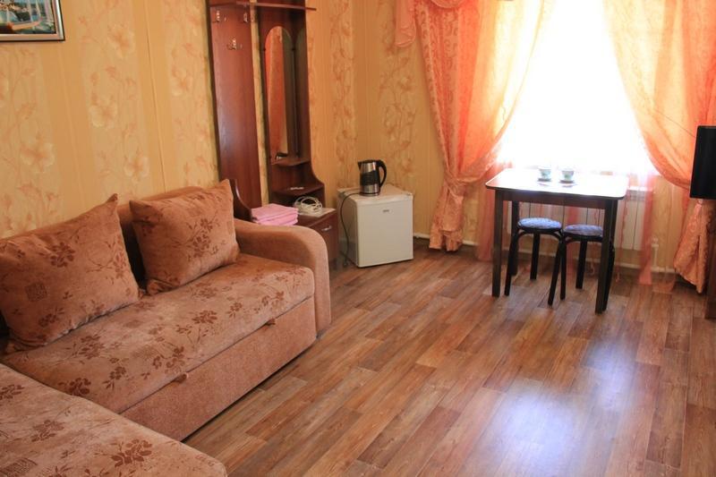 Змеиногорск: Hotel Na L'va Tolstogo