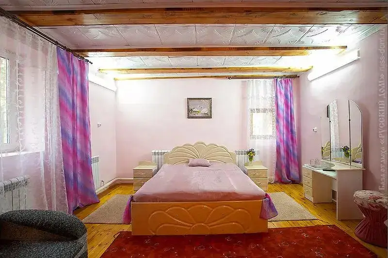 Барнаул: Русский Дом