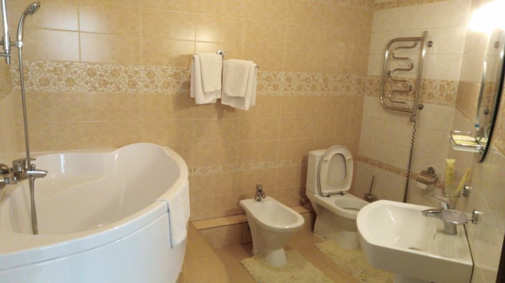 Строитель: Hotel on Sobornaya