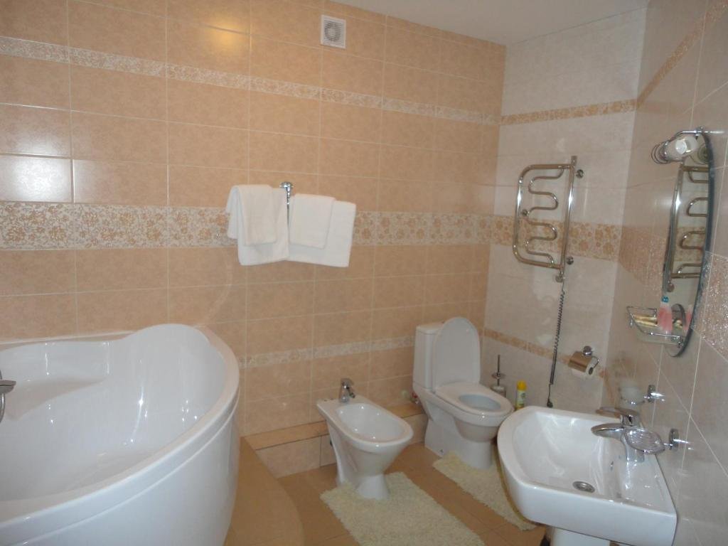 Строитель: Hotel on Sobornaya