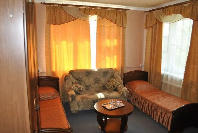 Алексеевка: Coaching inn