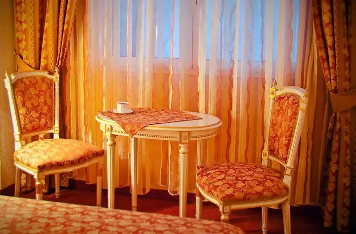 carousel image 3
