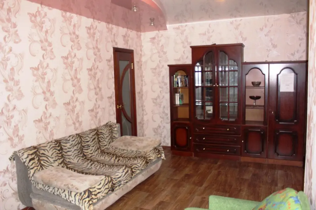 Чита: 7 nights (7 найтс) на Горького