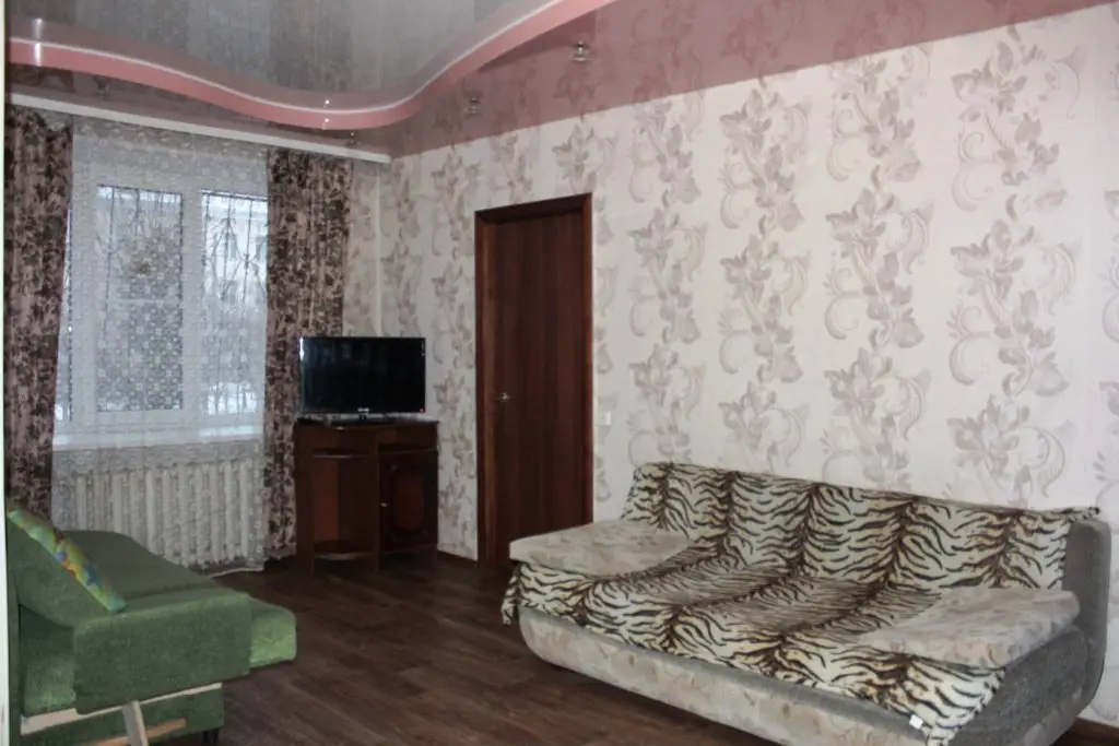 Чита: 7 nights (7 найтс) на Горького
