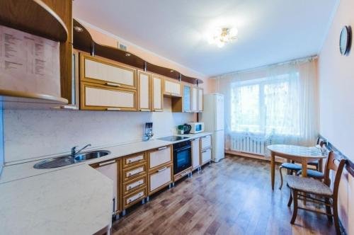Чита: Dekabrist Apartment at anokhina 93