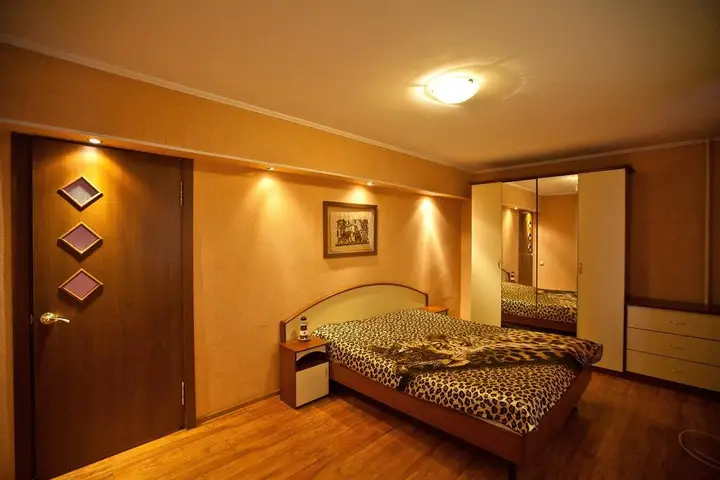 Кемерово: Grand Hotel Apartment 13