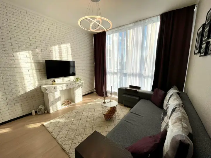 Кемерово: Home Hotel (Хоум Отель) на Комсомольском