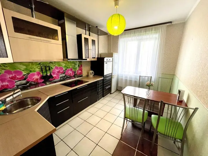 Кемерово: Home Hotel (Хоум Отель) на Шахтеров 121