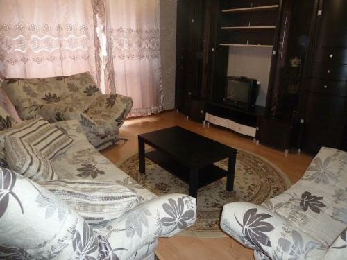 Оренбург: Apartment for Rent