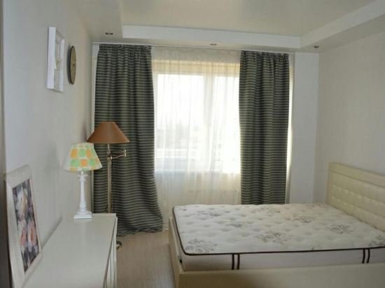 Оренбург: Apartment on Salmyshskaya 72