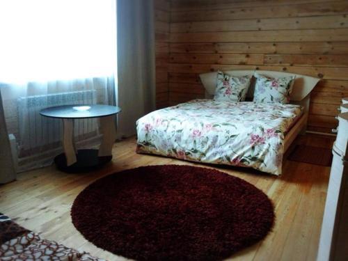 Ангарск: 1 Gostiniy Dvor Izbushka