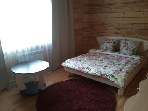 Ангарск: 1 Gostiniy Dvor Izbushka
