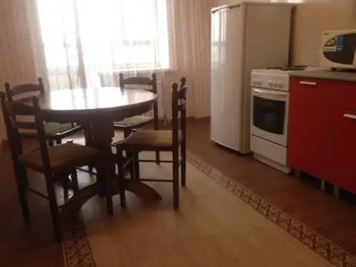 Apartamenty na Ulitsa Dalnevostochnaya 108 — фото 1