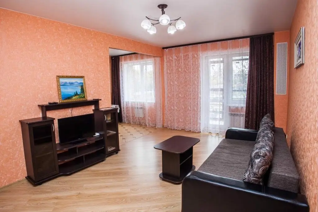 Иркутск: Апартаменты 38