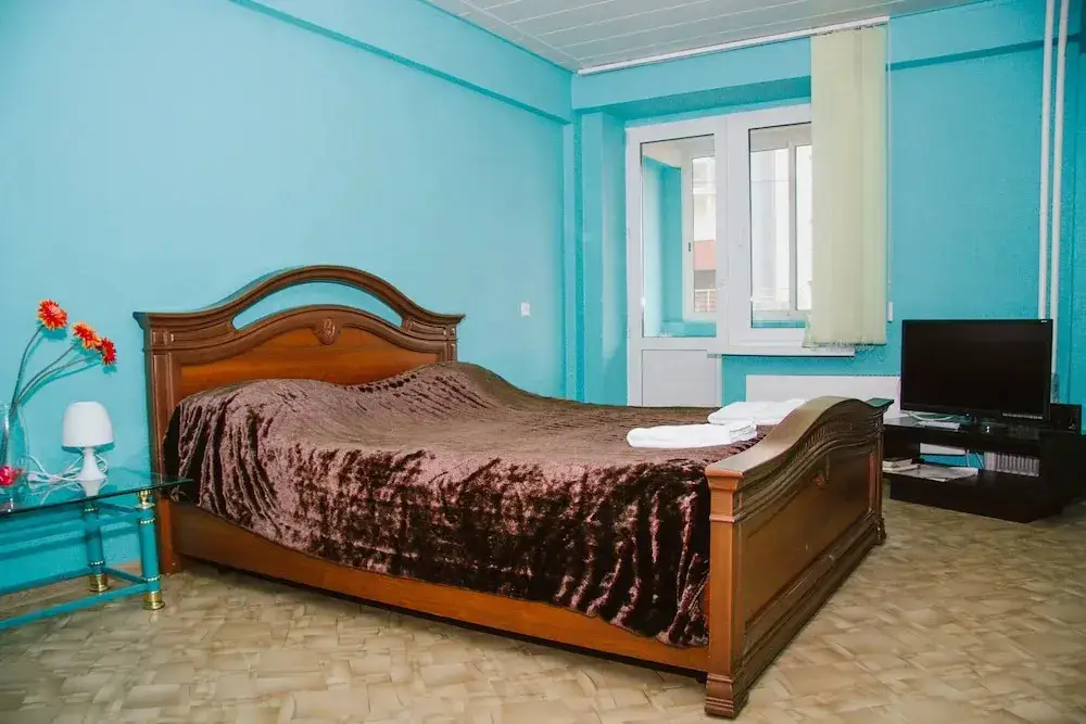 Апартаменты «Эконом» на ул. Байкальская 234б/4–18 — фото 1