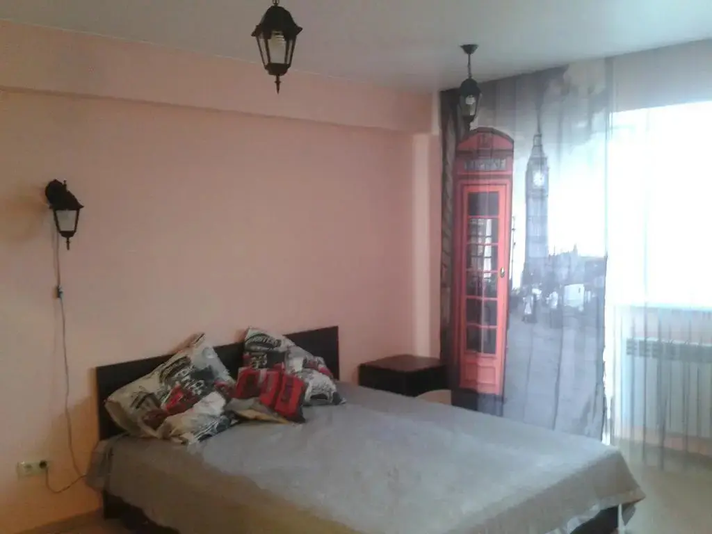 Иркутск: Apartments at Ulitsa Lyzina 34