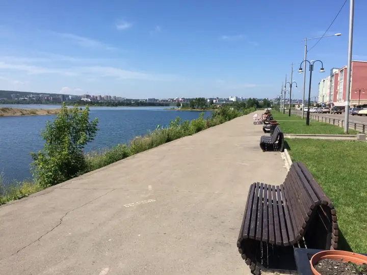 Иркутск: Бриз