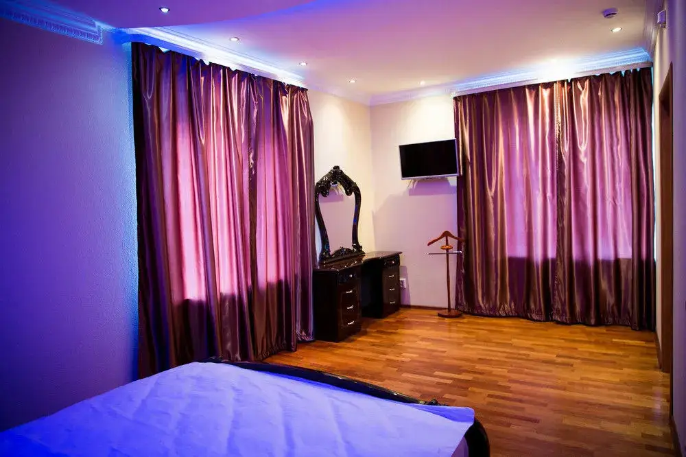 Иркутск: City Hotel