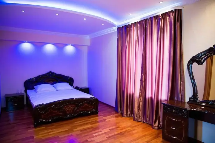Иркутск: City Hotel