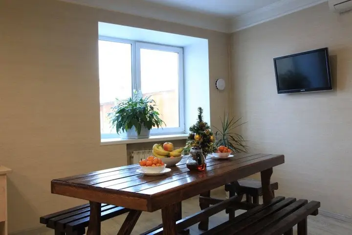 Иркутск: East-West Hostel