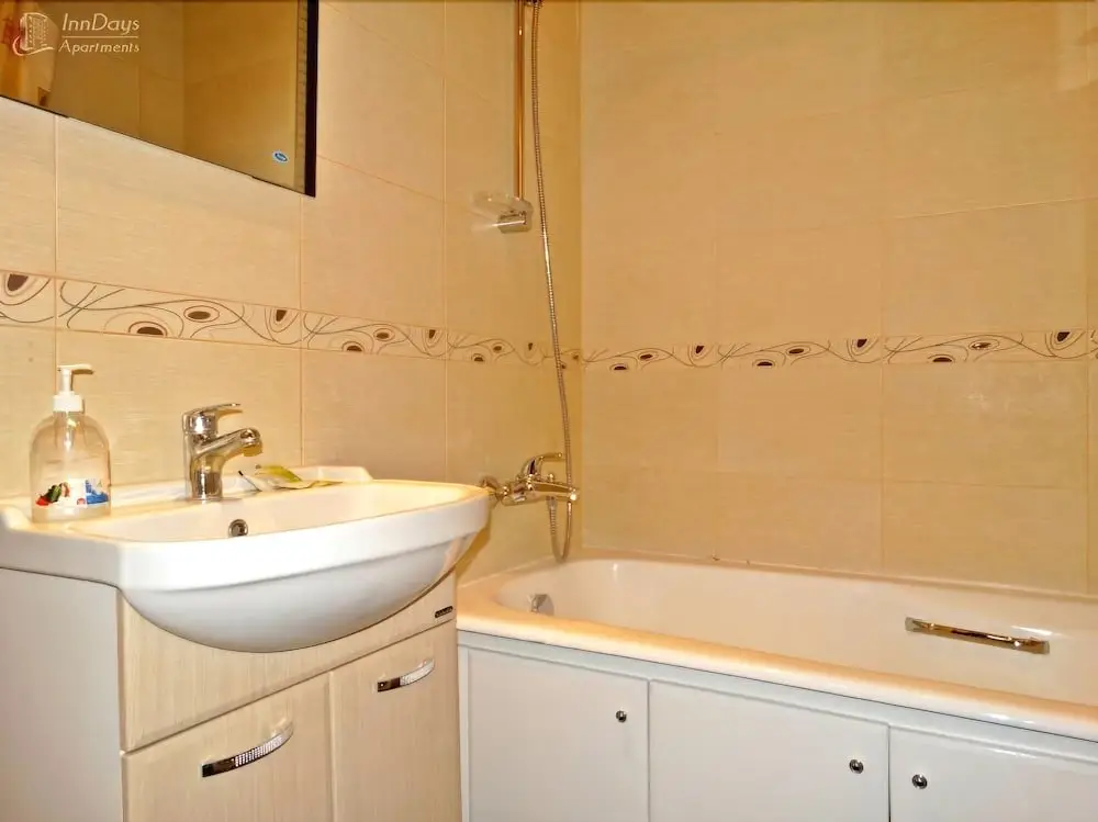 Тула: InnDays Apartments on Kirova