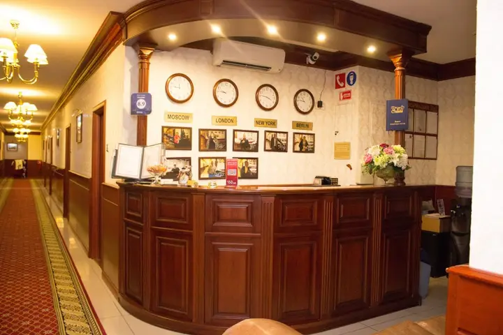 Тула: Отель София