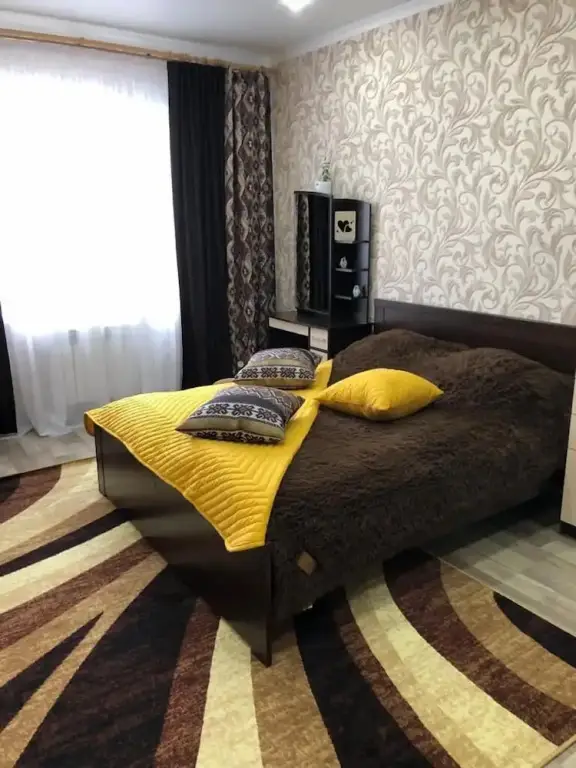 Курск: Апартаменты «Комфорт», ул. Запольная, 60, кв. 178