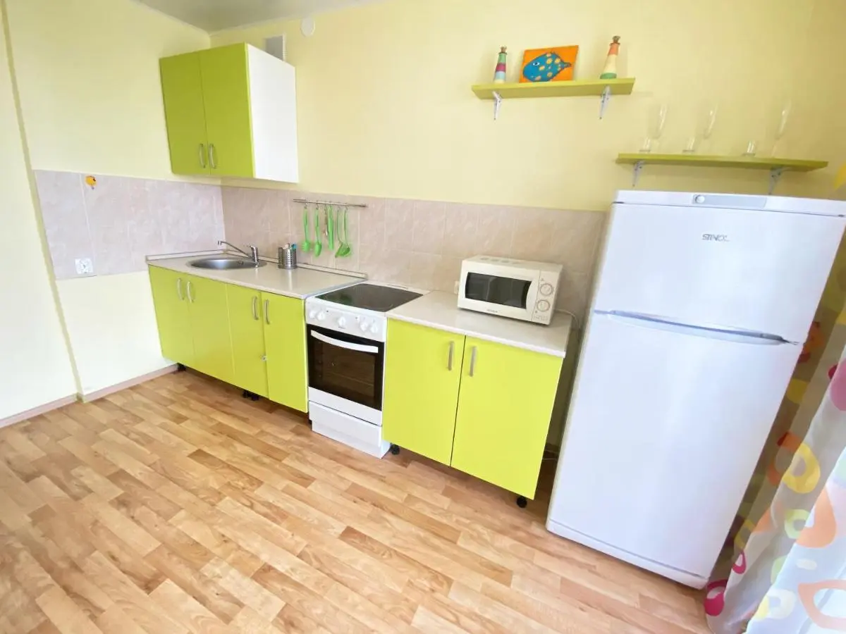 Уфа: Apartment Revolyutsionnaya 68-50
