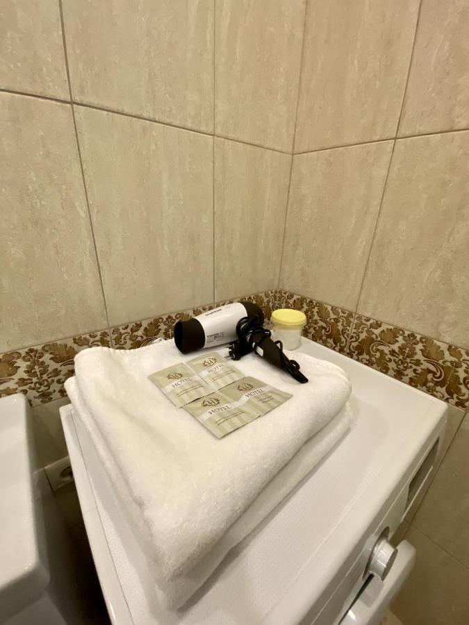 Уфа: Апартаменты Richotels на пр. Октября 107Б ( 4 сезона)