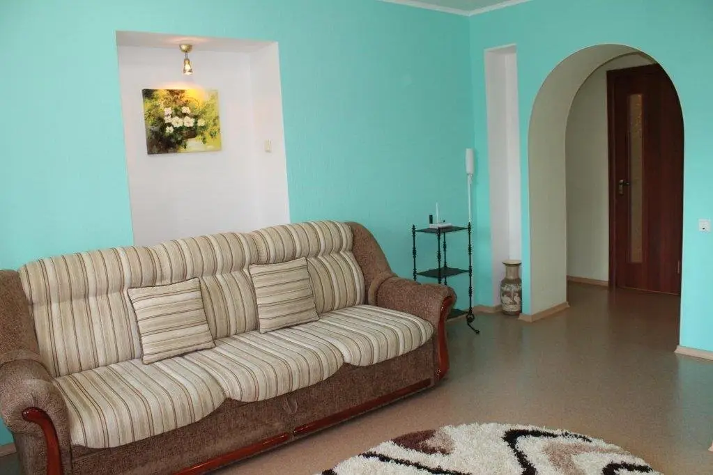 Хабаровск: Podushka Apartment At Lenina 13