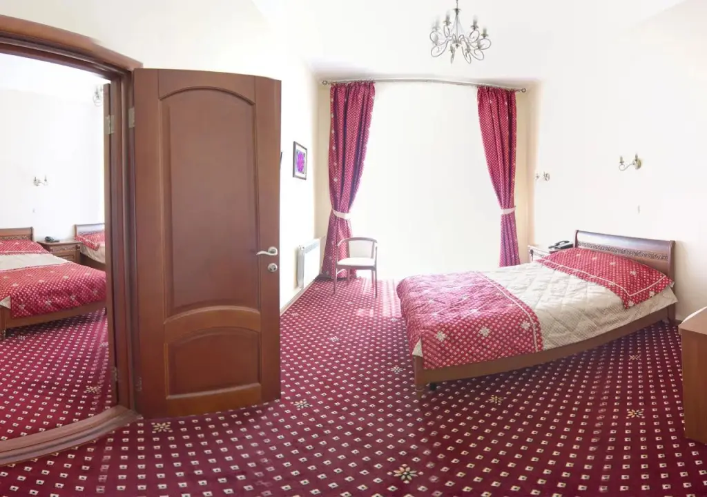 Хабаровск: Riviera hotel