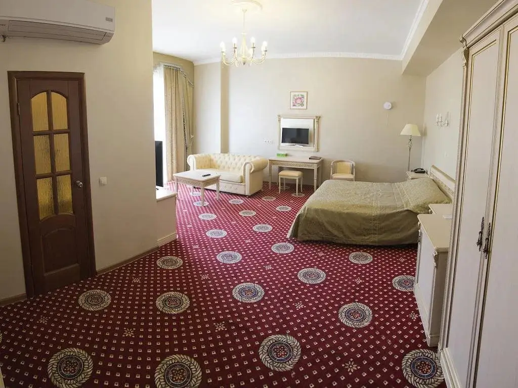 Хабаровск: Riviera hotel